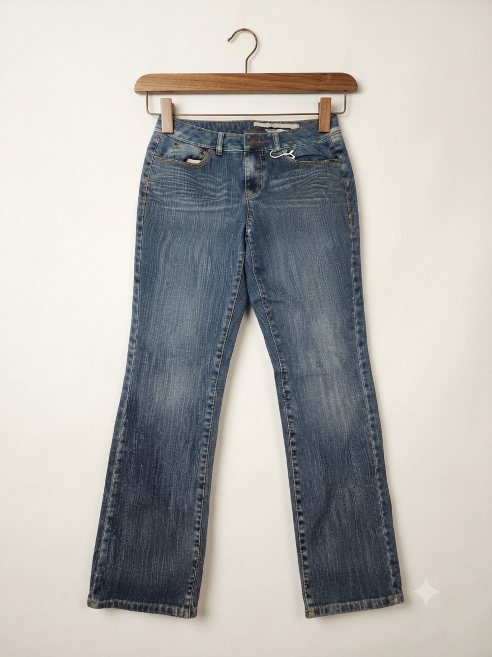 NWOT DKNY Women's Medium Wash Blue Bootcut Jeans  (0167)